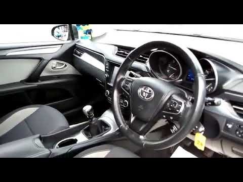 2015 Toyota Avensis estate