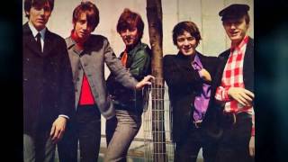 THE HOLLIES-&quot;PAY YOU BACK WITH INTEREST&quot;(LYRICS)