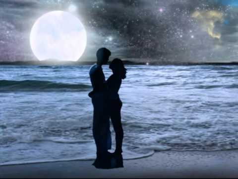 ☆ ♥♥ ESTOY ENAMORADA ♥♥☆ Thalia y Pedro Capó