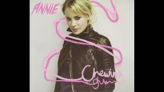 Annie - Kiss Me (2004)