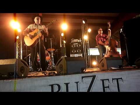 Honky Tonk song et Rockin' Rock Festival country Lavardac 02102011.MOV