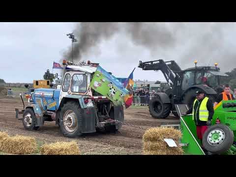 Trecker Pull auf der Insel Poel
