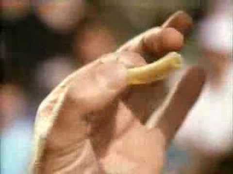 Smiths Crisps - Tubes - Tennis Match - UK Advert