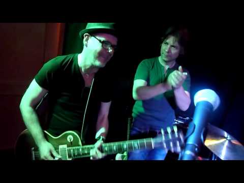 Gregor Hilden Band@Cafe a Gogo - Solo Dirk Mainz aus Golden Voice Blues