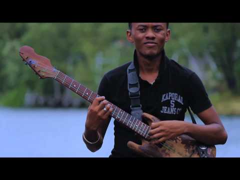 Dady Love - T'ihôdy (© 2012 Jos Technology)