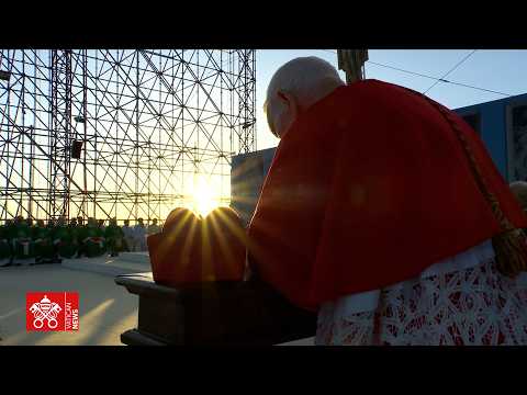 Highlights - Pastoral Visit to Rimini: Holy Mass (Vatican News)