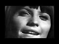 Sandie Shaw - (There's) Always Something There To Remind Me - Girl Don't Come