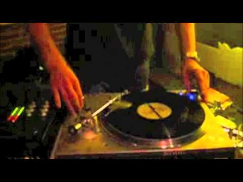 Dj Kunda - 02 Eerste feestjes