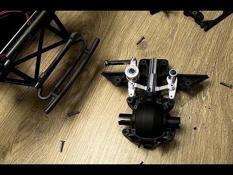 Traxxas UDR - Upgrade to GPM aluminum steering assembly (pt18)