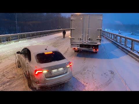 POV driving in Scania R410. Night race. Many snow and crush.