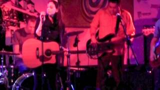 Maggie Walters - "Midwestern Hurricane" Live (SXSW 2011)