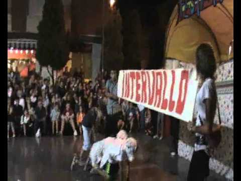 WAKA WAKA ...con intermezzo a sorpresa