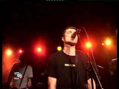 dead pop club live @ glazart 2003
