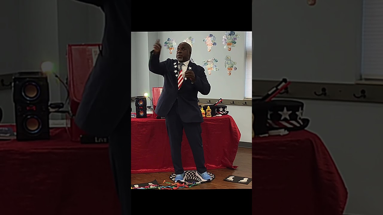 Promotional video thumbnail 3 for Total-T Magic by Terrence Hunter