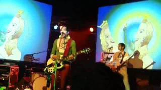 Of Montreal- Suffer for Fashion.MP4