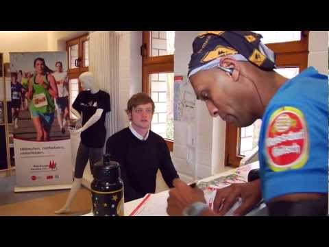 Ein ganz normaler Tag im Köln Marathon-Büro ...