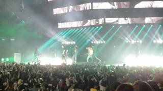 G-Eazy - Calm Down. Live at the Oracle Arena in Oakland. December 14.