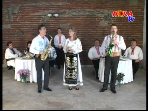 ELENA LUCACI SI PETRICA NICOARA - La parintii mei in prag