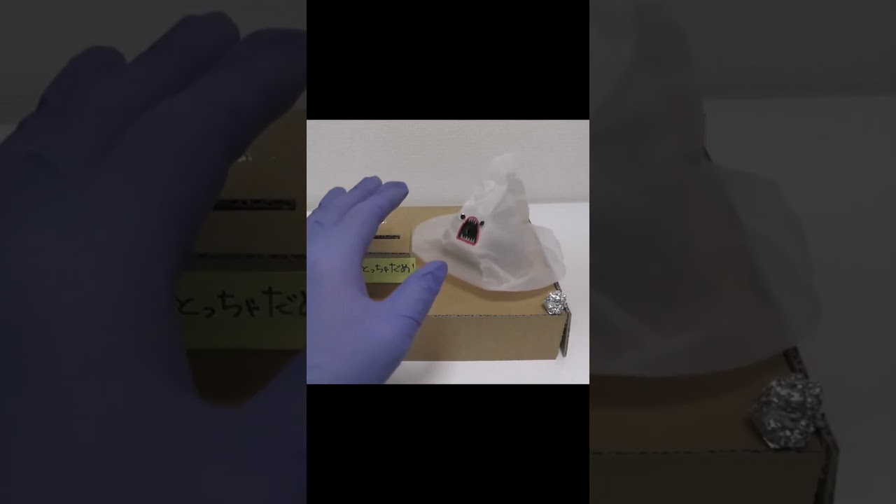 3 surprise piggy banks