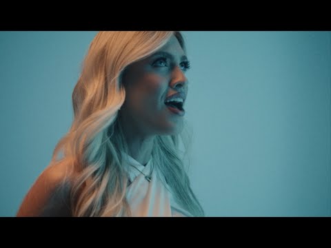 Bruna Olmeda - The Wait [Official Music Video]