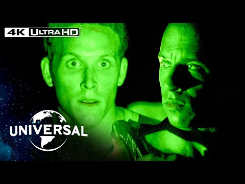 Thumbnail of the video: \Riddick vs. Johns in the Bioraptor Cave in 4K HDR