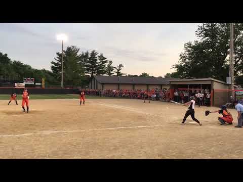 Alyssa Martin’s walk-off sends Washington softball to sectional championship game