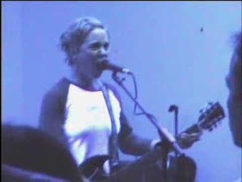 50 Foot Wave - Dog Days (live)