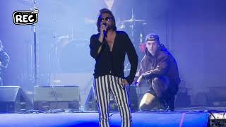 Download lagu Jet - Look What You've Done (En Vivo, REC 2026) mp3