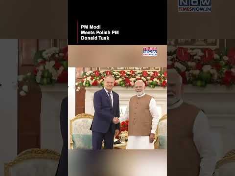 PM Narendra Modi Meets Polish Counterpart Donald Tusk, Holds Talks #shorts