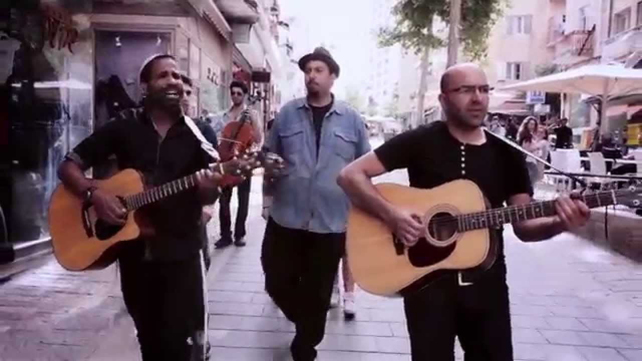 אודי דוידי – ראו באורי | צפו