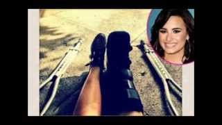 Demi Lovato's Foot Injury!