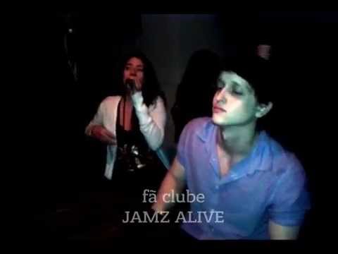 Gustavo Tibi e Camila Matoso interpretam Valerie em 02.10.2014.