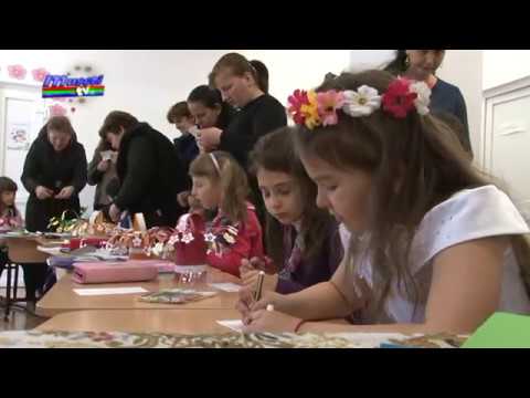 jurnal musceltv 13 03 2018 boteni   carnavalul primaverii la scoala petre tutea, mirela carstina   b