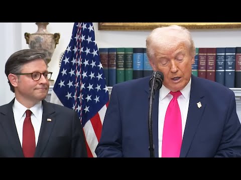 Trump so confused, the room FREEZES