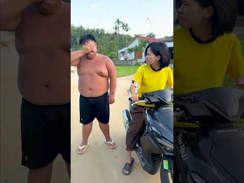 Trò Đùa Xe Máy Bất Ngờ 😂