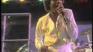 Kool And The Gang - 02 Steppin&#39; Out (Live In Germany)