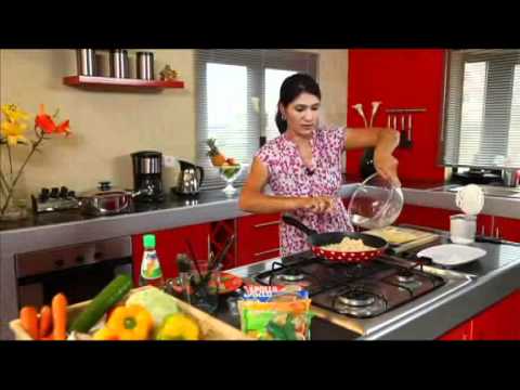 download lagu mp3 mp4 Apollo Noodles, download lagu Apollo Noodles gratis, unduh video klip Apollo Noodles