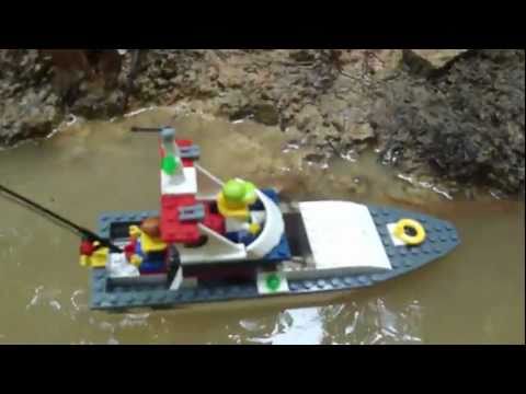 LEGO City Fishing Boat Review: Set 4642