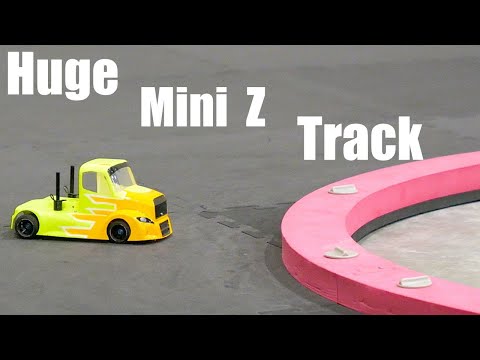 One of the Biggest Mini Z Tracks? - A New Race Facility #rccar #miniz #kyoshominiz #rcracing