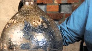 preview picture of video 'Important New York City Stoneware John Bull Jug'