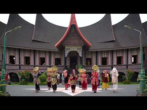 GREAT MOM'S BUKITTINGGI || URANG MINANG BARALEK GADANG LINE DANCE