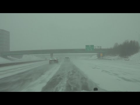 Road conditions during St. Louis snow storm