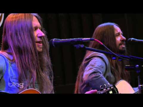 Blackberry Smoke - One Horse Town (Live in the Bing Lounge)