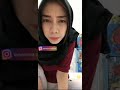 Style Gadis Hijab Hitam