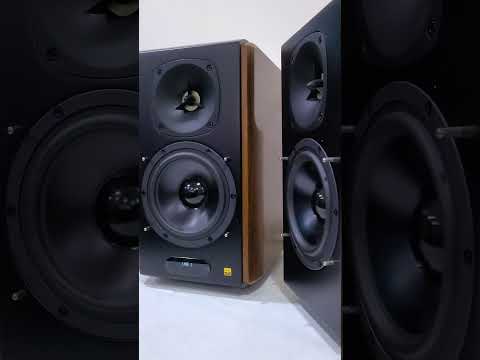 Edifier S3000MKII Premium 2.0 Bookshelf Speaker Bass Test