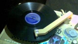 Louis Jordan - If I Had Any Sense I&#39;d Go Back Home 78 rpm!