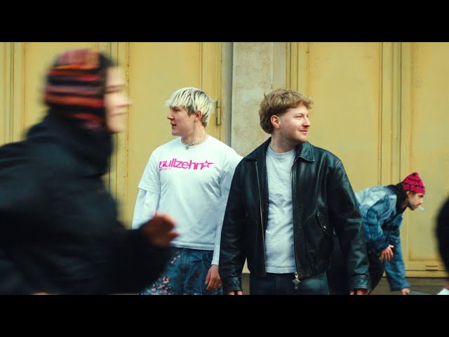 Augenblick von 01099 & Gustav & Paul ((jetzt ansehen))