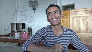 Kisah Sukses Sumanto, Pemilik Warung Tengkleng Rica 'Pak Manto' Solo, Sehari Bisa Habis 20 Kambing!