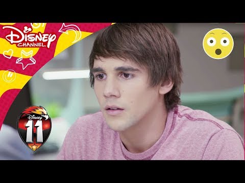 Disney 11 OMG 1: New football team and more drama | Disney Channel Norway