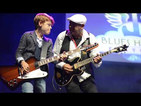 Toby Lee and Ronnie Baker Brooks at Blues Heaven Festival